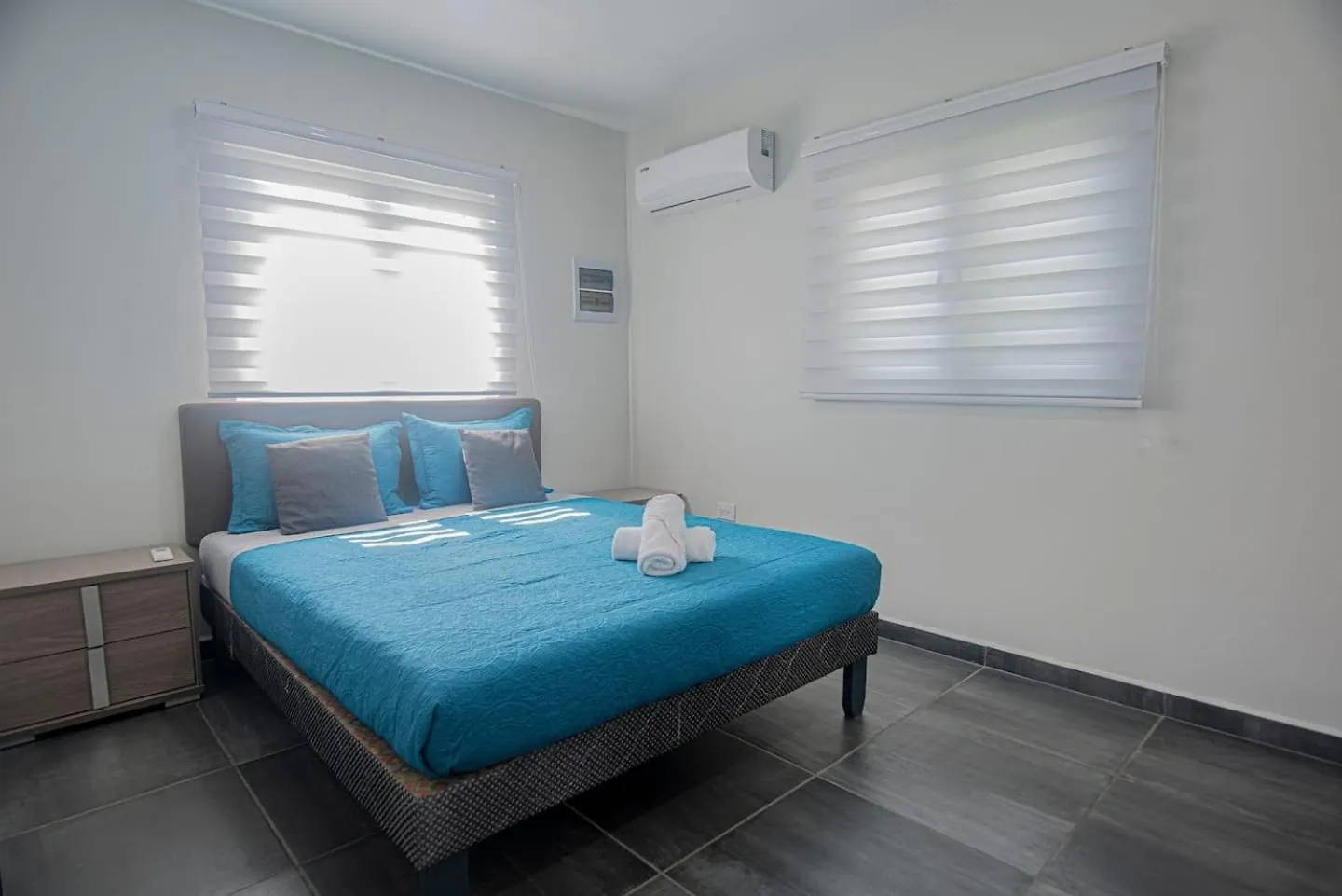 Casa Lima - 5 Mins To Eagle Beach By Lucha Noord Holiday home