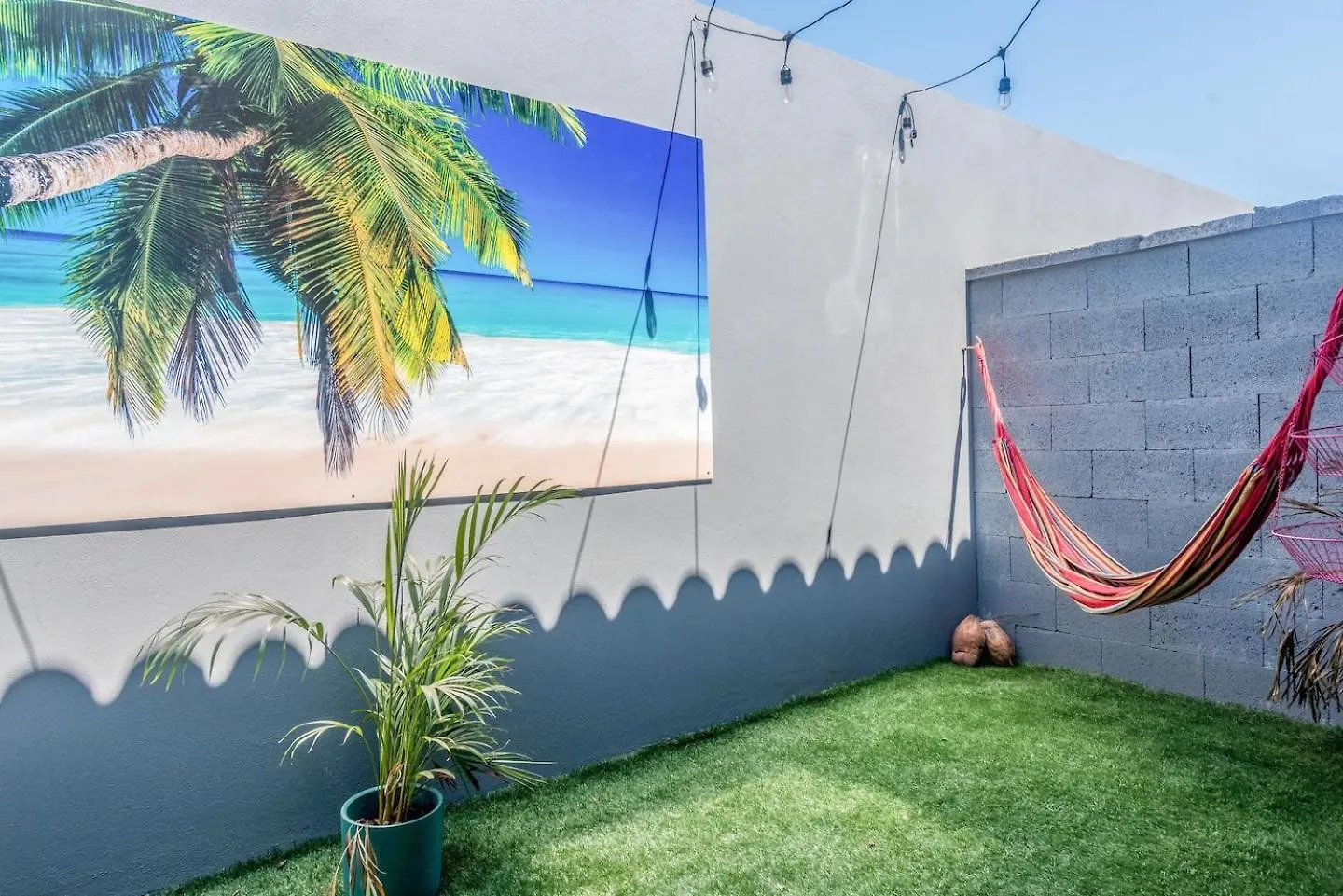 Casa Lima - 5 Mins To Eagle Beach By Lucha Noord Holiday home
